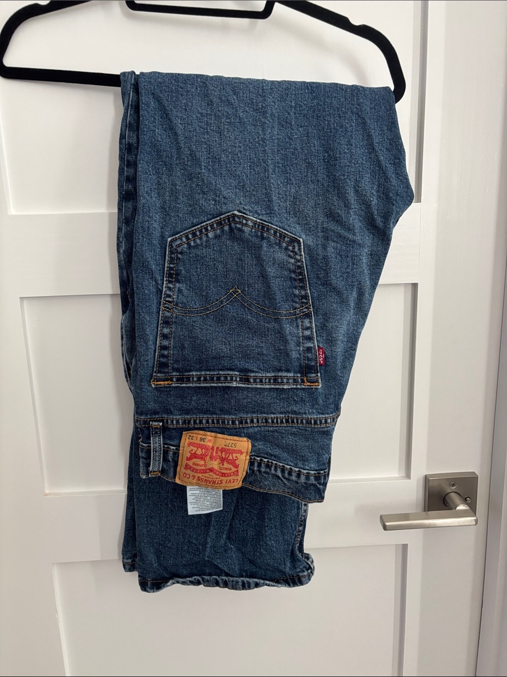 Levi's Men's Dark Blue Relaxed Fit Denim Jeans Size 36x32